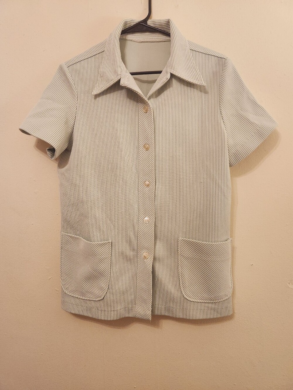 Montgomery Ward 1970s Vintage Button Up Smock Blouse
